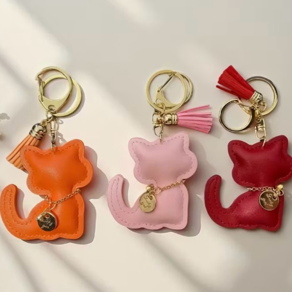 Buyers Choice Cat Keychain/Bag Accessory - Picture 2 of 2